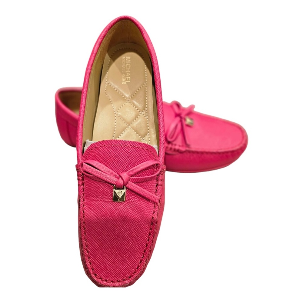 Michael Kors Juliette Pink Leather Driver Moccasins Comfort Shorts